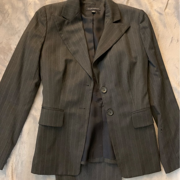 ❌❌❌ SOLD ❌❌❌ 2 PC BANANA REPUBLIC Pantsuit Size 4 🔥🔥🔥🔥 - Picture 2 of 10